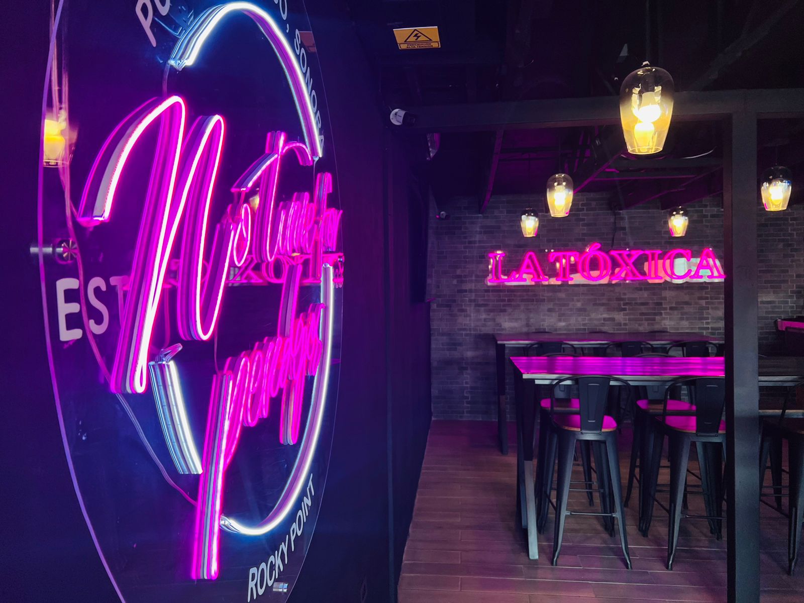 Real interior of La Tóxica nightclub on Calle 13