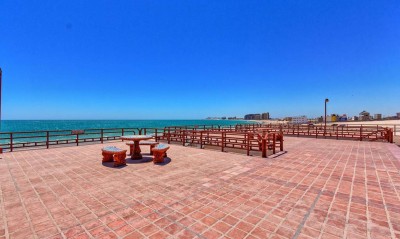 Large oceanfront terrace at Las Gaviotas