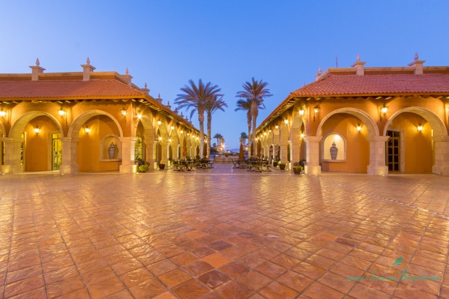 Sonoran Sun central courtyard